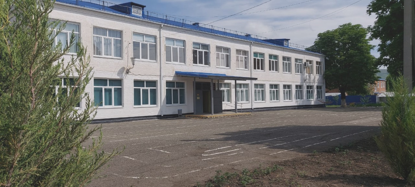 Школа в станице Гладковская — 7 минут на бесплатном школьном автобусе от посёлка «Виноградная Долина»